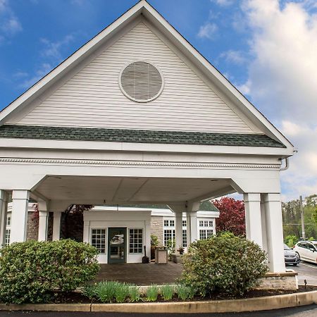 Quality Inn Pittsburgh Airport Oakdale Εξωτερικό φωτογραφία