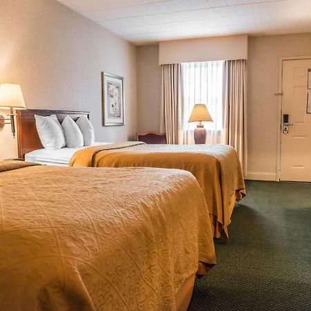 Quality Inn Pittsburgh Airport Oakdale Εξωτερικό φωτογραφία