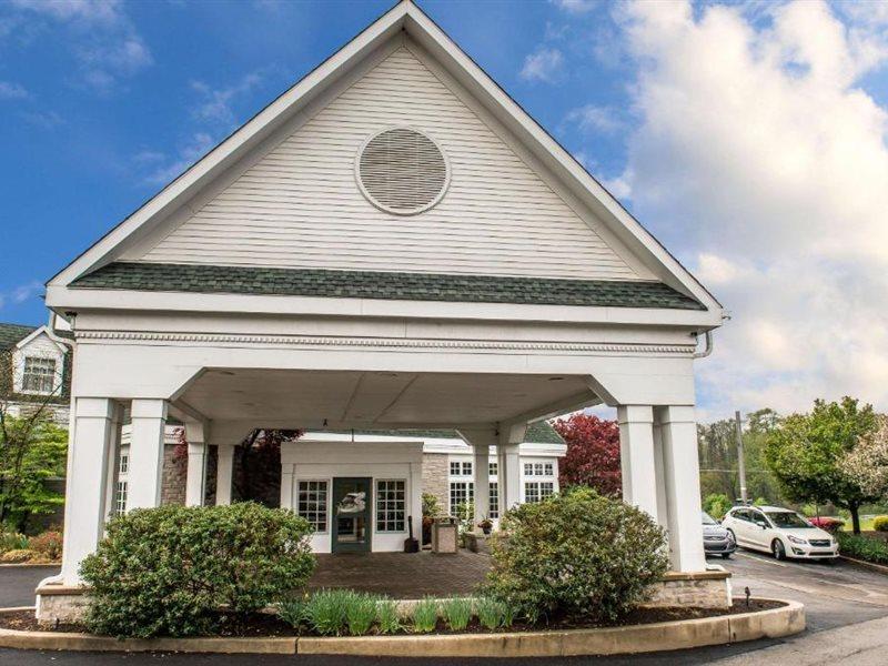 Quality Inn Pittsburgh Airport Oakdale Εξωτερικό φωτογραφία