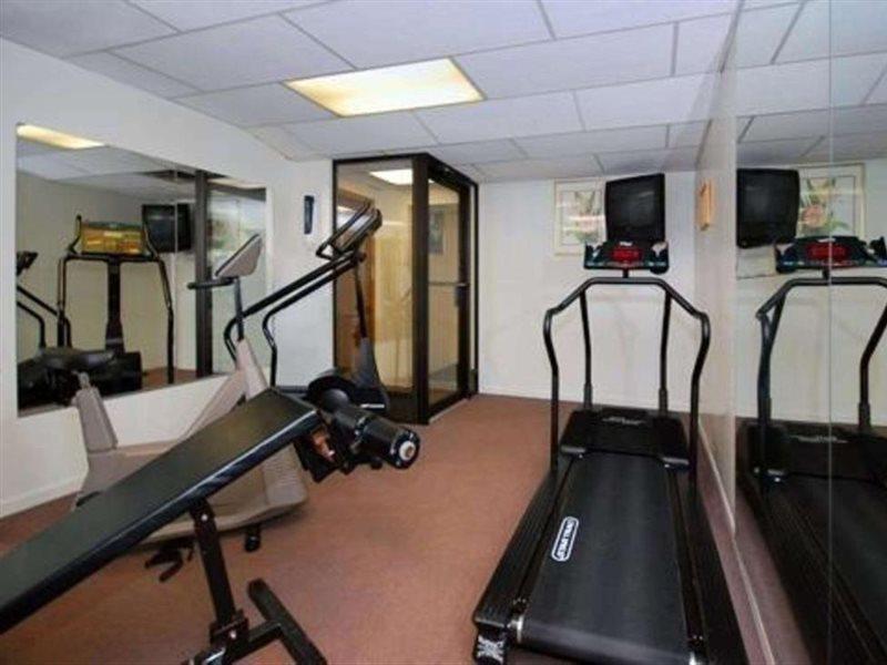 Quality Inn Pittsburgh Airport Oakdale Εξωτερικό φωτογραφία