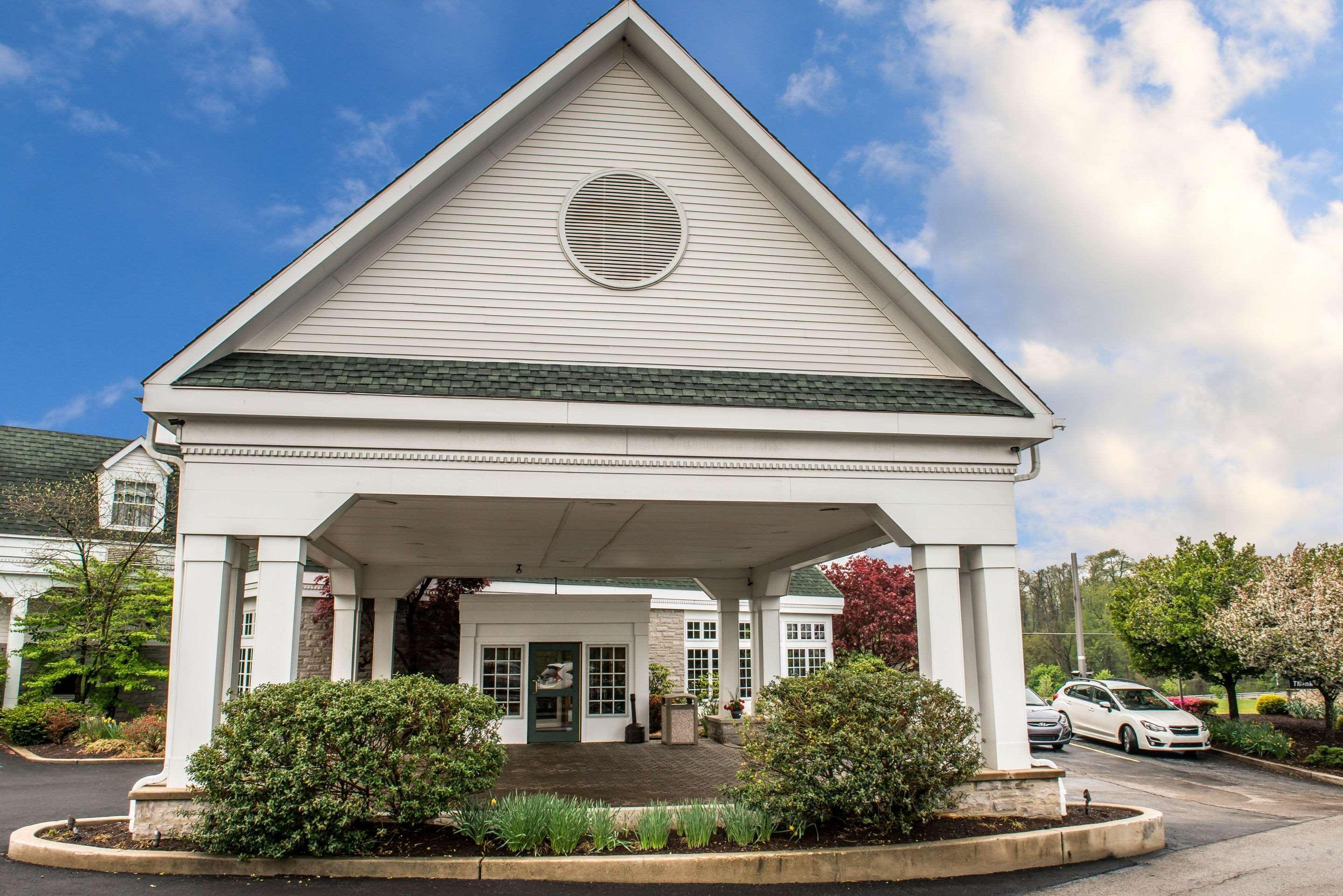 Quality Inn Pittsburgh Airport Oakdale Εξωτερικό φωτογραφία