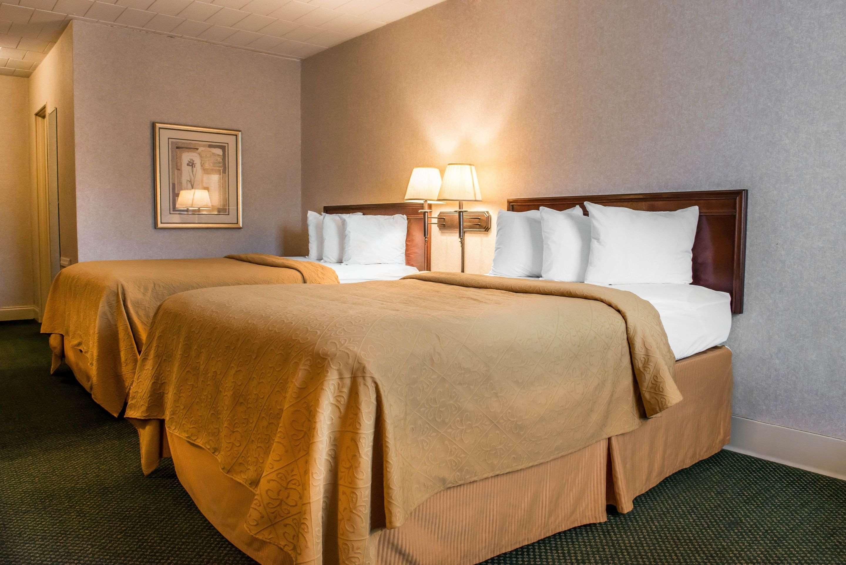 Quality Inn Pittsburgh Airport Oakdale Εξωτερικό φωτογραφία