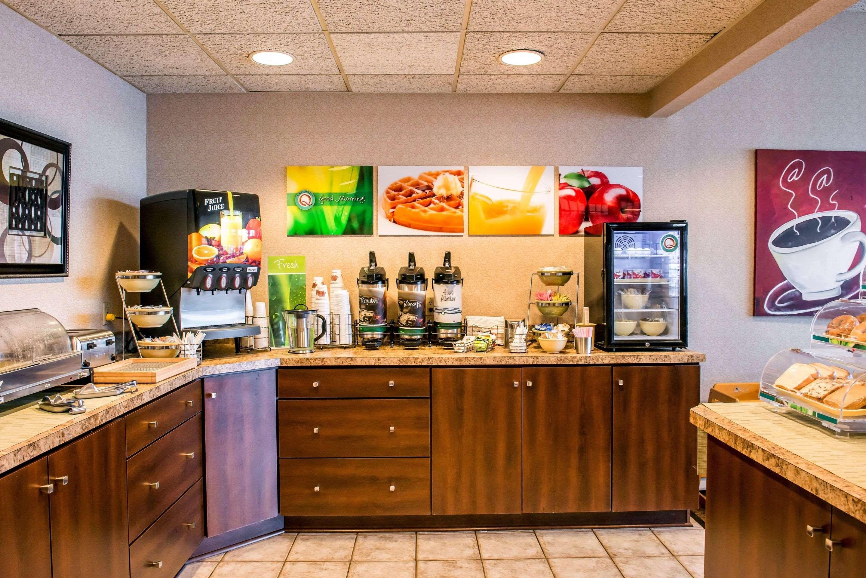 Quality Inn Pittsburgh Airport Oakdale Εξωτερικό φωτογραφία